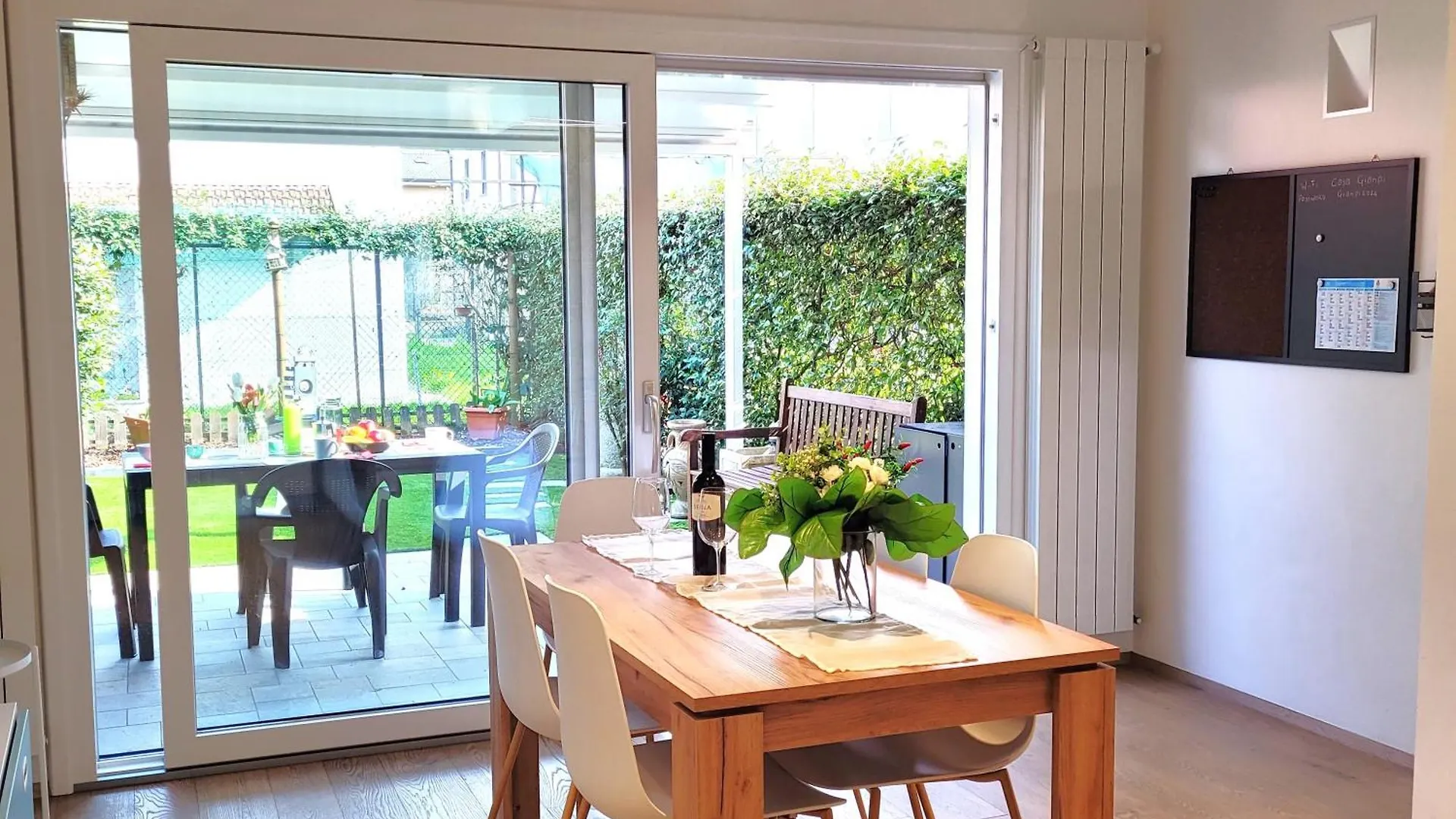 別荘 Casa Gianpi Mountain Lake Iseo Hospitality ピゾーニェ イタリア